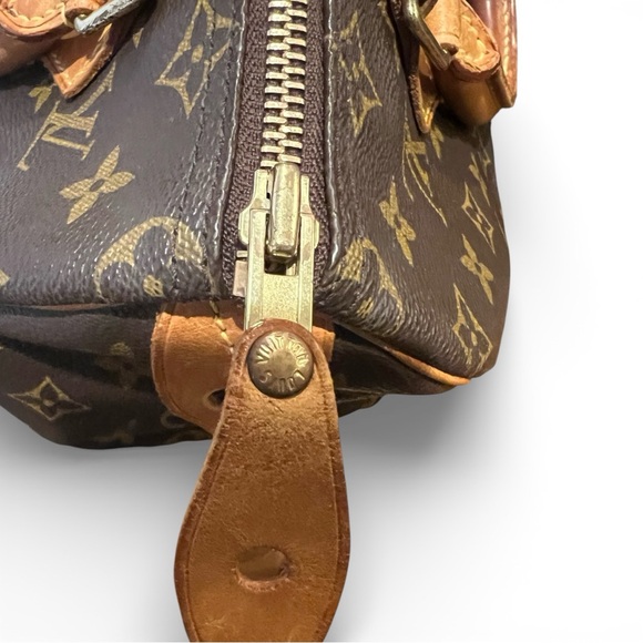 Louis Vuitton Vintage Speedy 25 Monogram Canvas Satchel with COA - Picture 15 of 17